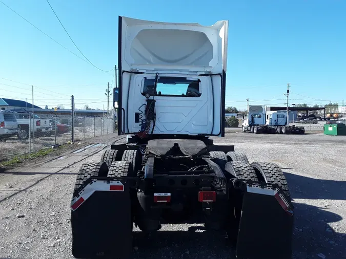 2018 NAVISTAR INTERNATIONAL LT625 DAYCAB T/A