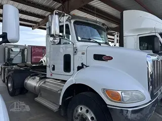 2016 PETERBILT 337