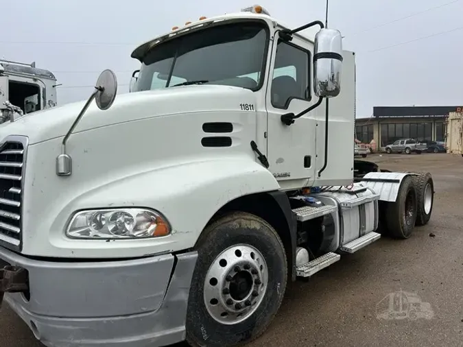 2015 MACK PINNACLE CXU6134dfd6b5daae427f7ab537785056dc522