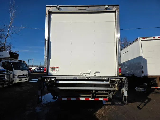 2019 FREIGHTLINER/MERCEDES M2 106