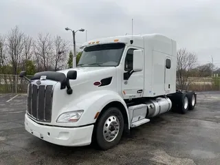 2022 Peterbilt 579