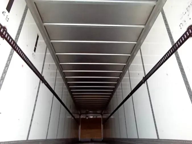 2016 Great Dane Tri-Axle