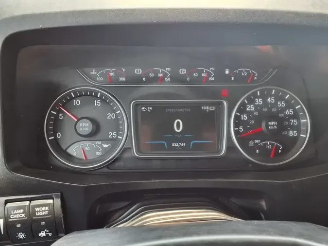 2019 NAVISTAR INTERNATIONAL LT625 SLPR CAB4e01b98b155b02e4a3e3222dc54c7576