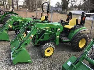 2018 John Deere 2038R