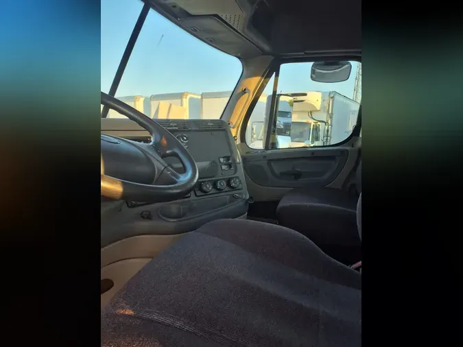 2019 FREIGHTLINER/MERCEDES CASCADIA 1254e0e630e010f3018b8f1ac46714d224a