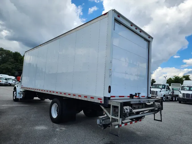 2019 FREIGHTLINER/MERCEDES M2 106