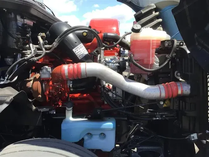 2020 INTERNATIONAL LT625