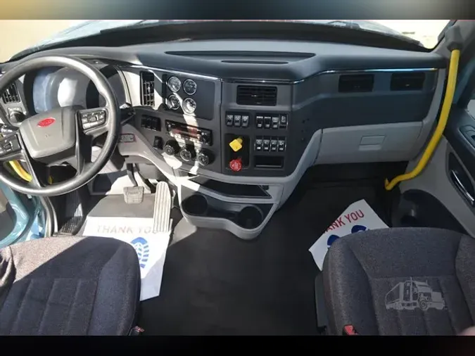 2022 PETERBILT 579