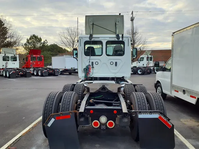 1999 FREIGHTLINER/MERCEDES FLD11264SD