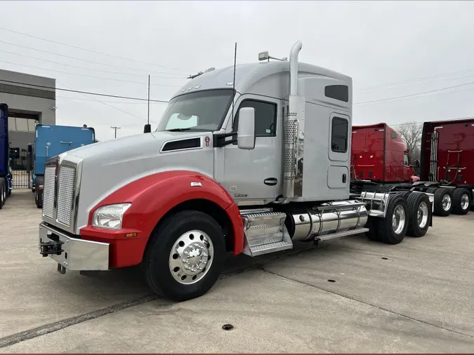 2019 Kenworth T880