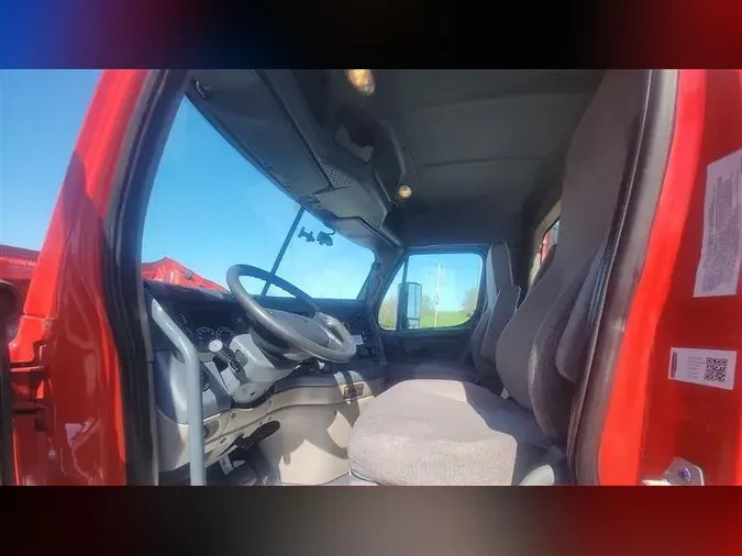 2019 FREIGHTLINER CASCADIA