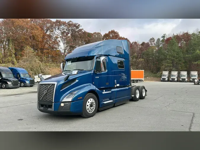 2022 Volvo VNL860