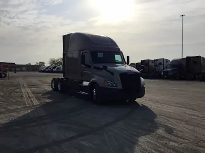 2023 Freightliner Cascadia