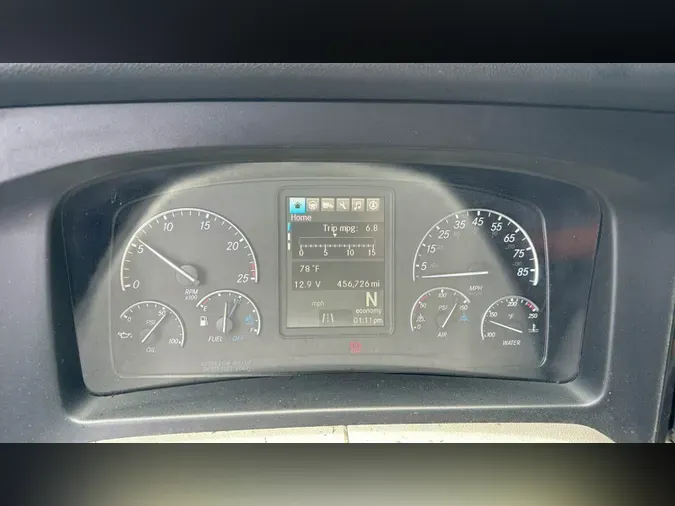 2020 Freightliner Cascadia 126