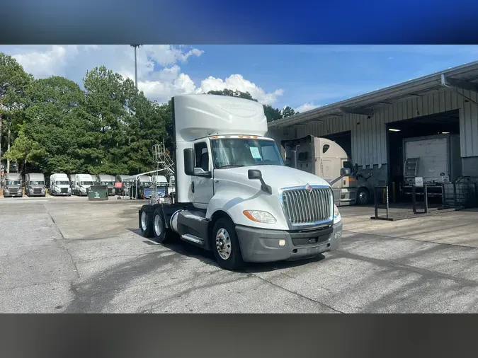 2018 International LT4e303b5137fd348e139aefa01ad6cdf7
