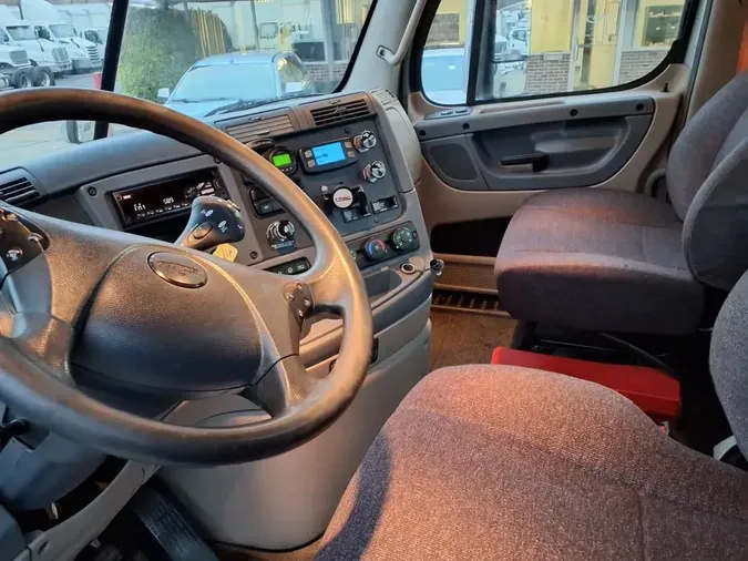 2019 FREIGHTLINER/MERCEDES CASCADIA 1254e31348dd5df67384e16ff89d034d903