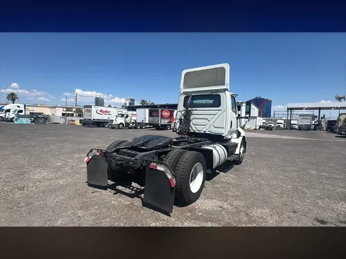 2020 NAVISTAR INTERNATIONAL RH613 DAYCAB S/A
