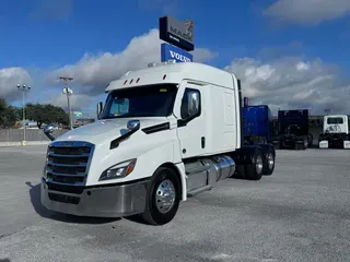 2021 FREIGHTLINER CASCADIA 126