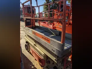 2007 jlg 2030
