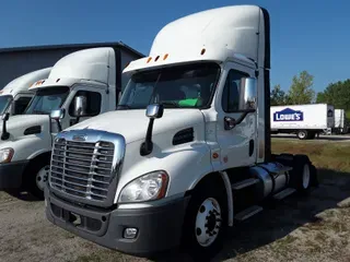 2014 Freightliner CASCADIA 113