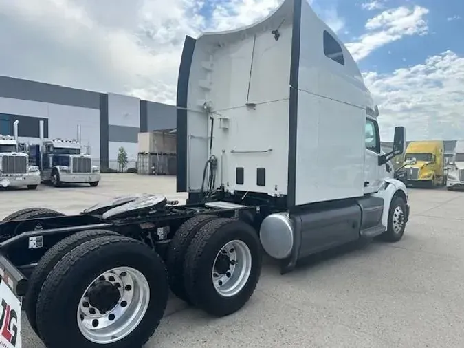 2021 Peterbilt 579