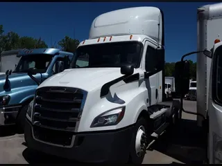 2020 FREIGHTLINER NEW CASCADIA 116