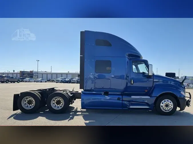 2022 INTERNATIONAL LT
