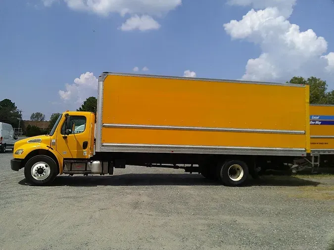 2019 FREIGHTLINER M2 100