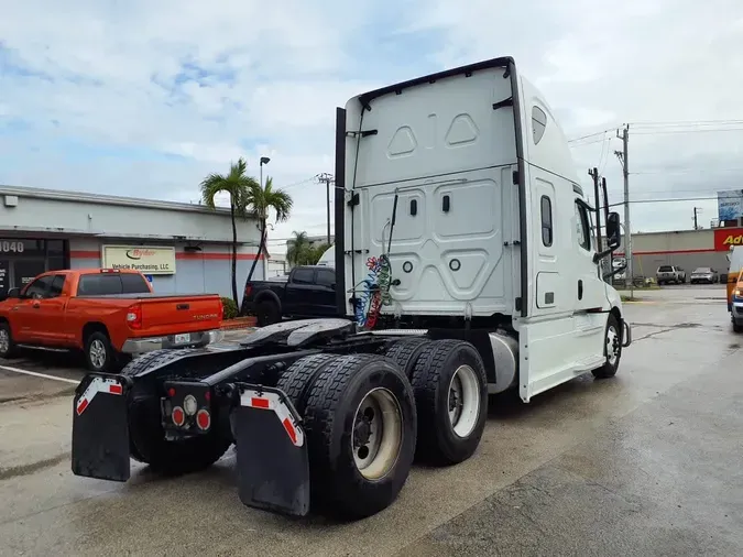 2023 FREIGHTLINER/MERCEDES NEW CASCADIA PX126644e4658f4eebf787216e93c772fcfd350