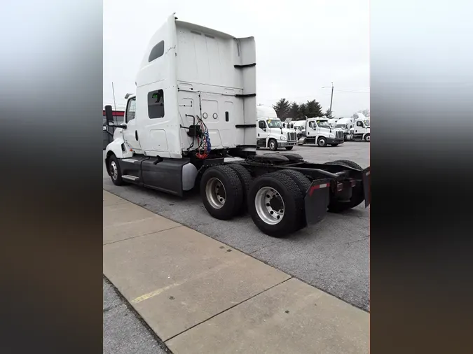 2020 NAVISTAR INTERNATIONAL LT625 SLPR CAB