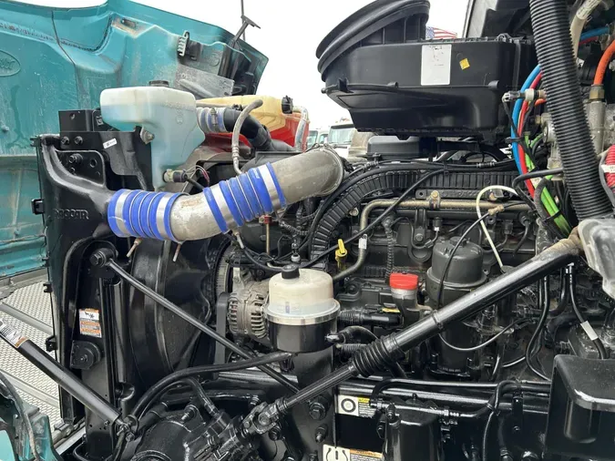2019 Peterbilt 567