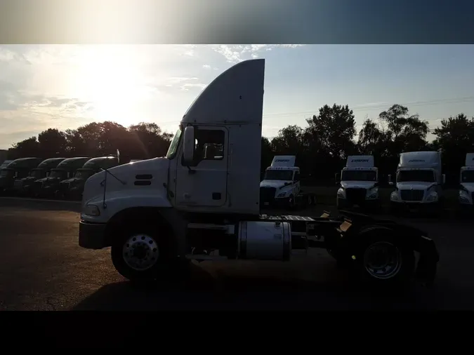 2018 Mack CXU (PINNACLE)4e48b7f6afca90d400c66aabaf6d3f17