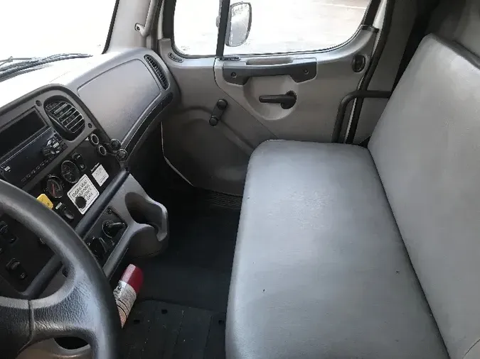 2019 Freightliner M2