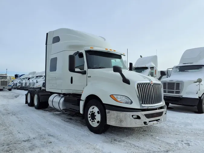 2020 NAVISTAR INTERNATIONAL LT625 SLPR CAB