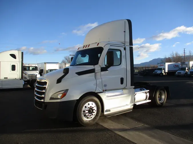 2021 FREIGHTLINER/MERCEDES CASCADIA PX12642ST4e4da75e7b43e04d7bbe8939a6b73bf1