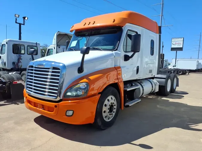 2020 FREIGHTLINER/MERCEDES CASCADIA 1254e4dd89f921a1789ad39e6d3b2761024