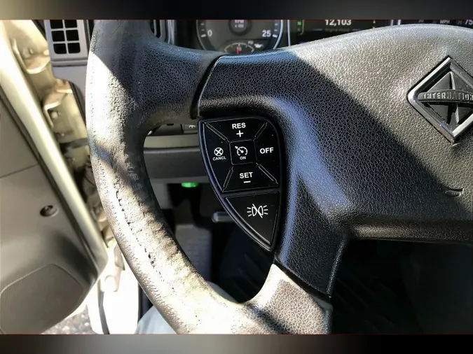 2021 INT LT625 6x44e4ec26dd007e10ae0684569fafbb8d2