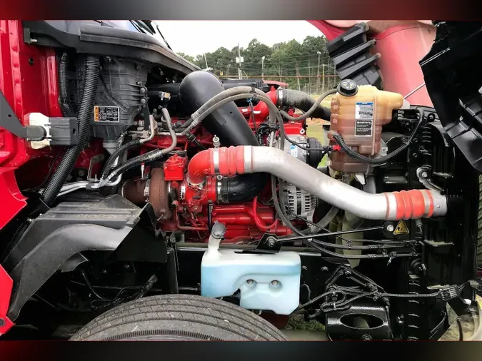 2022 INT LT625 6x4