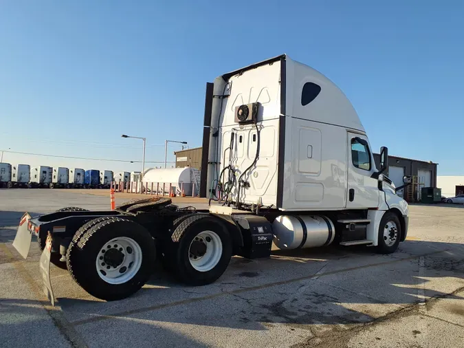 2019 FREIGHTLINER/MERCEDES CASCADIA