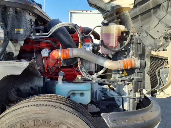 2019 NAVISTAR INTERNATIONAL LT625 DAYCAB T/A