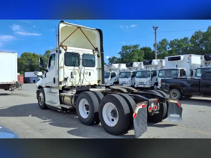 2020 FREIGHTLINER/MERCEDES NEW CASCADIA PX126644e546e04aec7b24b00b5f3539bbedccf