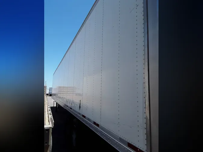 2017 VANGUARD TRAILER CORP R8000B 53/102/162