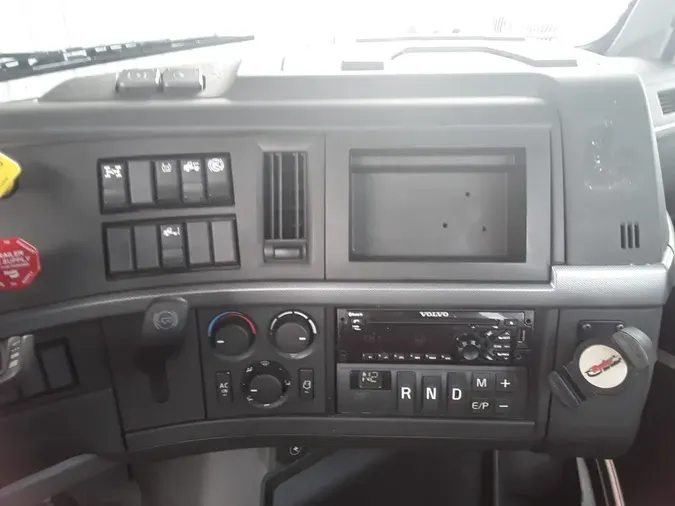 2019 VOLVO VNL64T-3004e5fcc66e078431e73e628602acd4bec