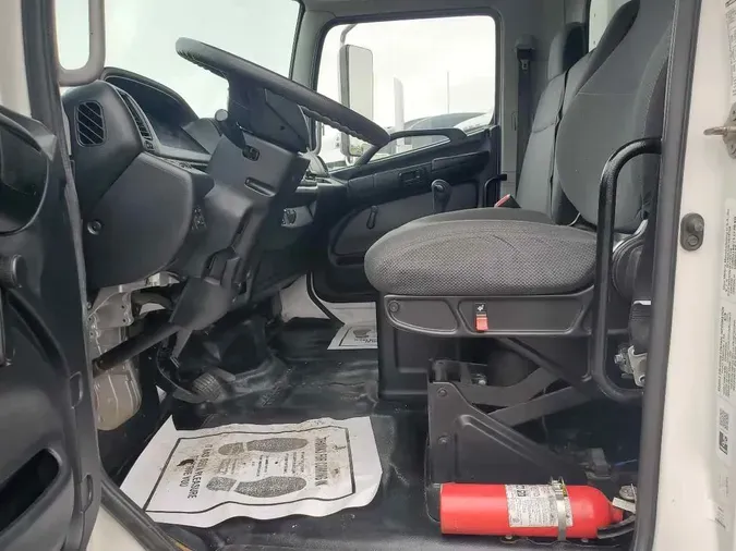 2020 HINO 268
