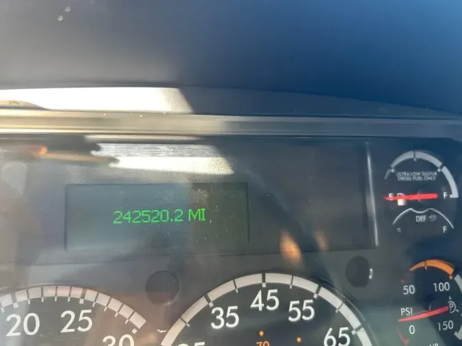 2020 FREIGHTLINER/MERCEDES M2 1064e6085eadd587d5cc0363f51e198f540