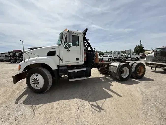 2007 MACK GRANITE CV713