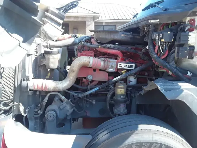 2022 NAVISTAR INTERNATIONAL LT625 SLPR CAB