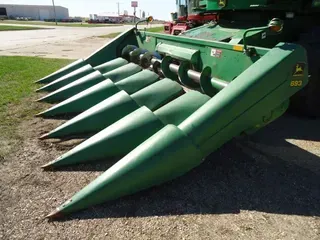 2003 John Deere 693