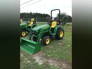 2022 John Deere 3032E