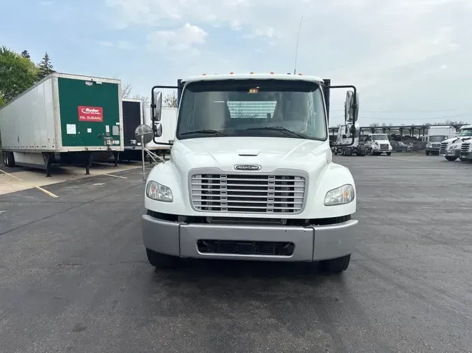 2016 FREIGHTLINER/MERCEDES M2 106